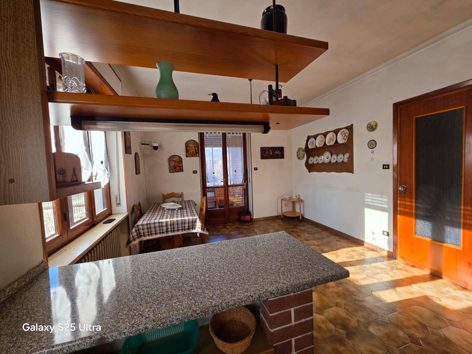 Casa indipendente in vendita a Sant'Ambrogio di Torino