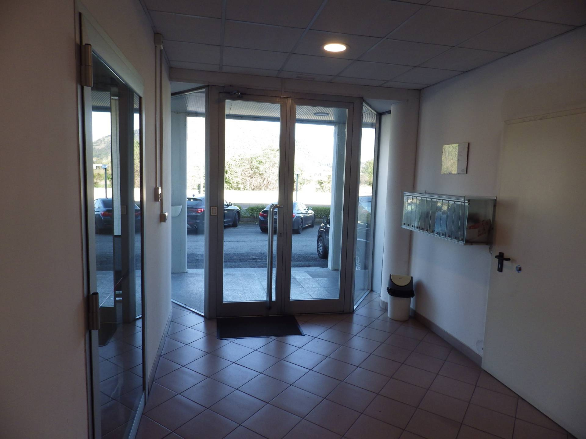 Locale commerciale in vendita a Rosta, Corso Moncenisio