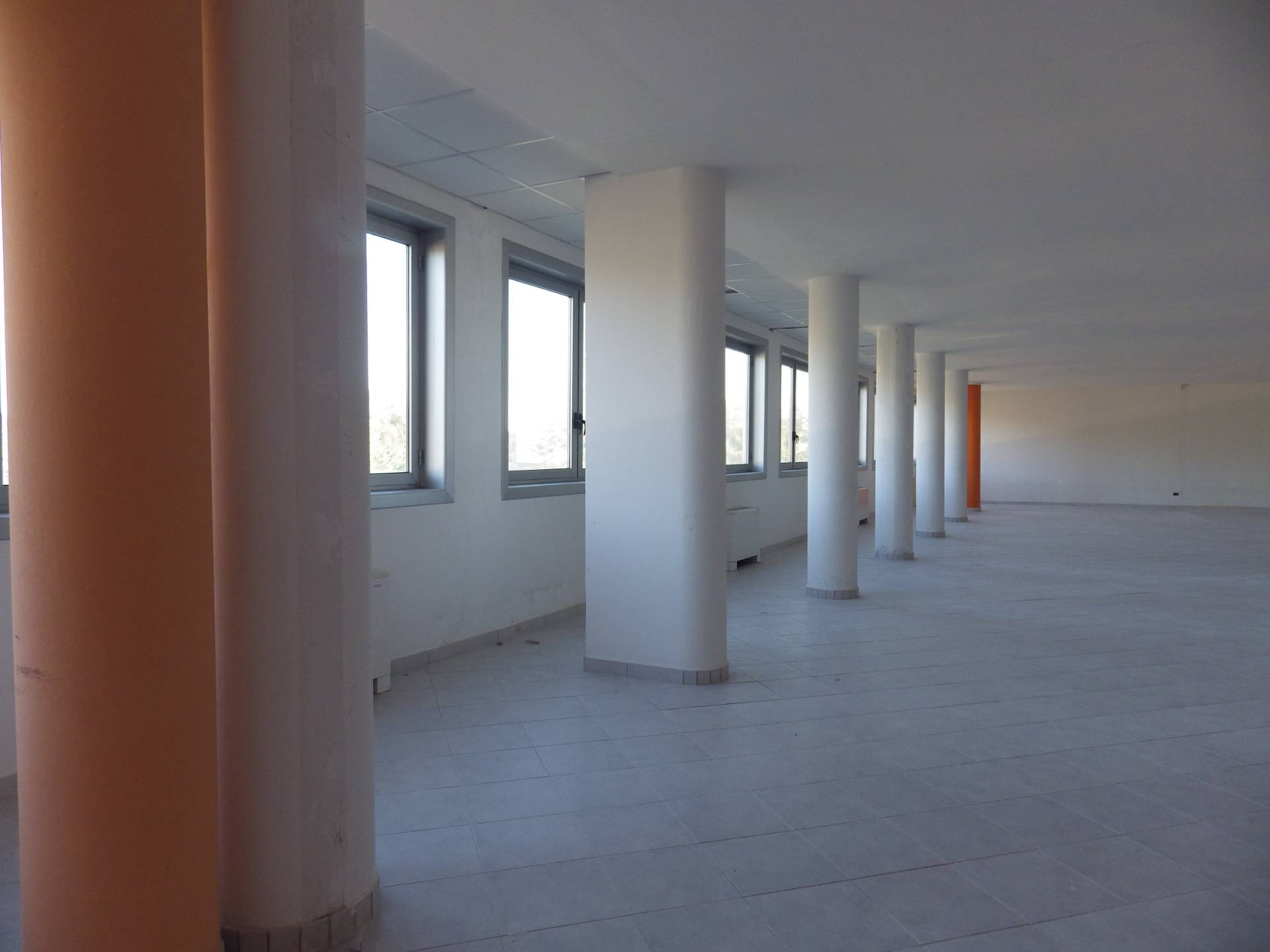 Ufficio in vendita a Rosta, Corso Moncenisio