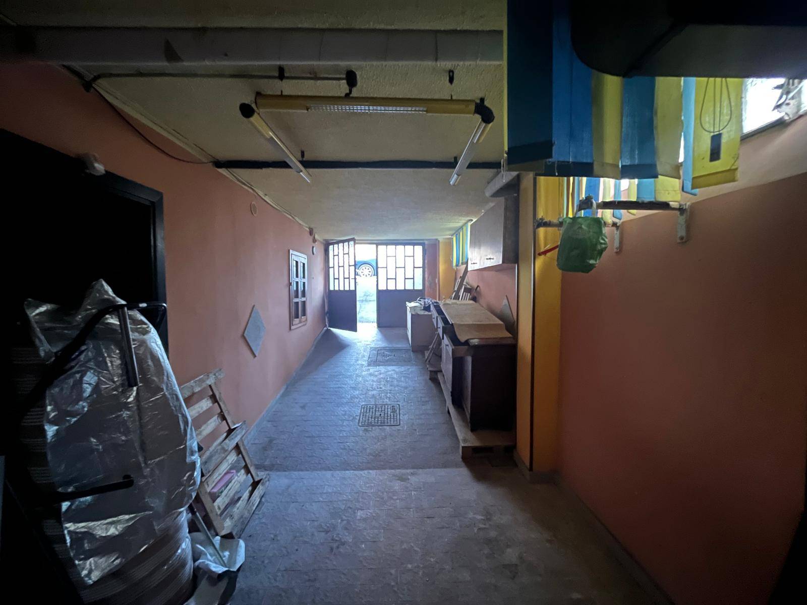 Box o garage in vendita a Collegno, Terracorta