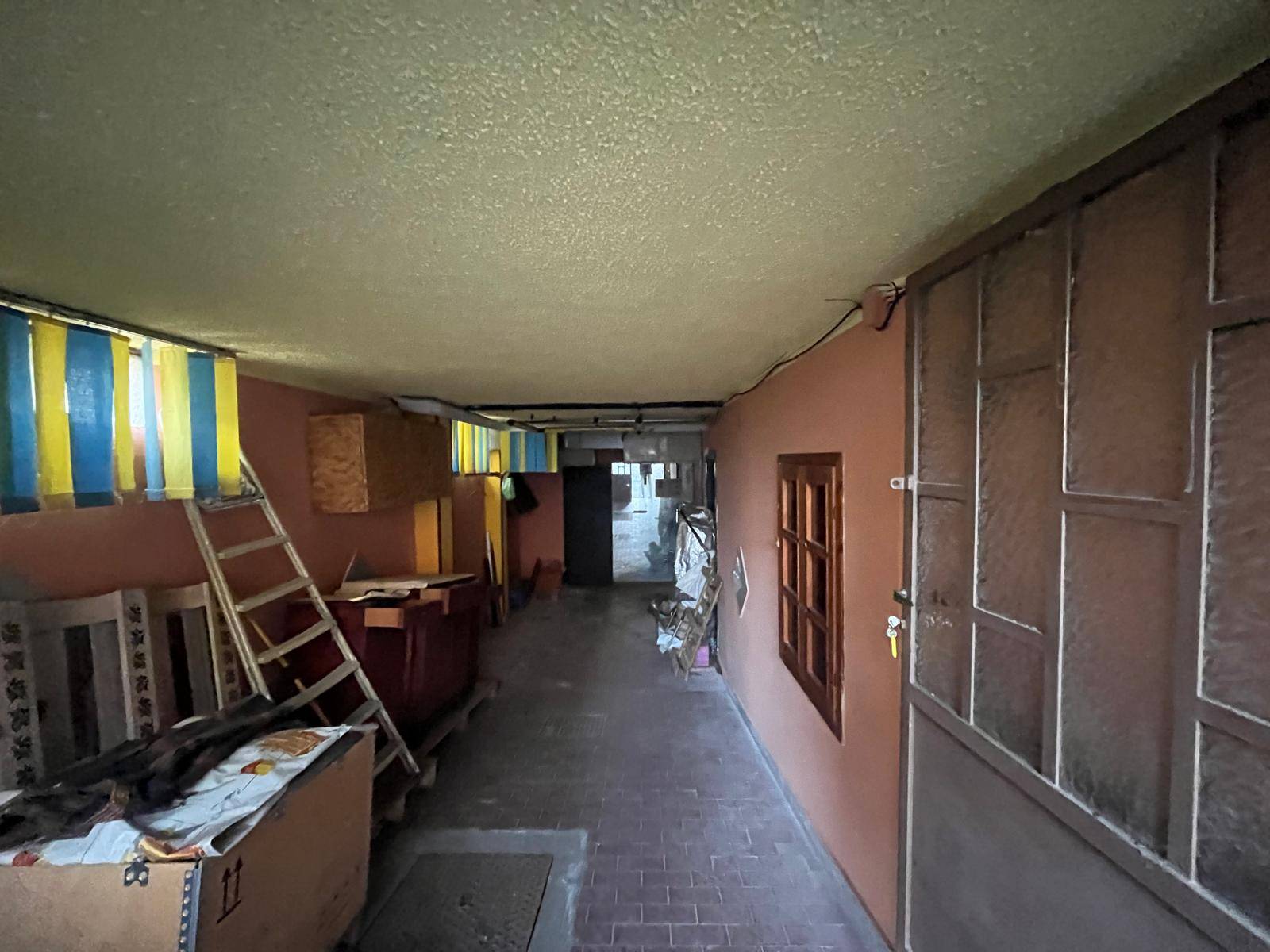 Box o garage in vendita a Collegno, Terracorta