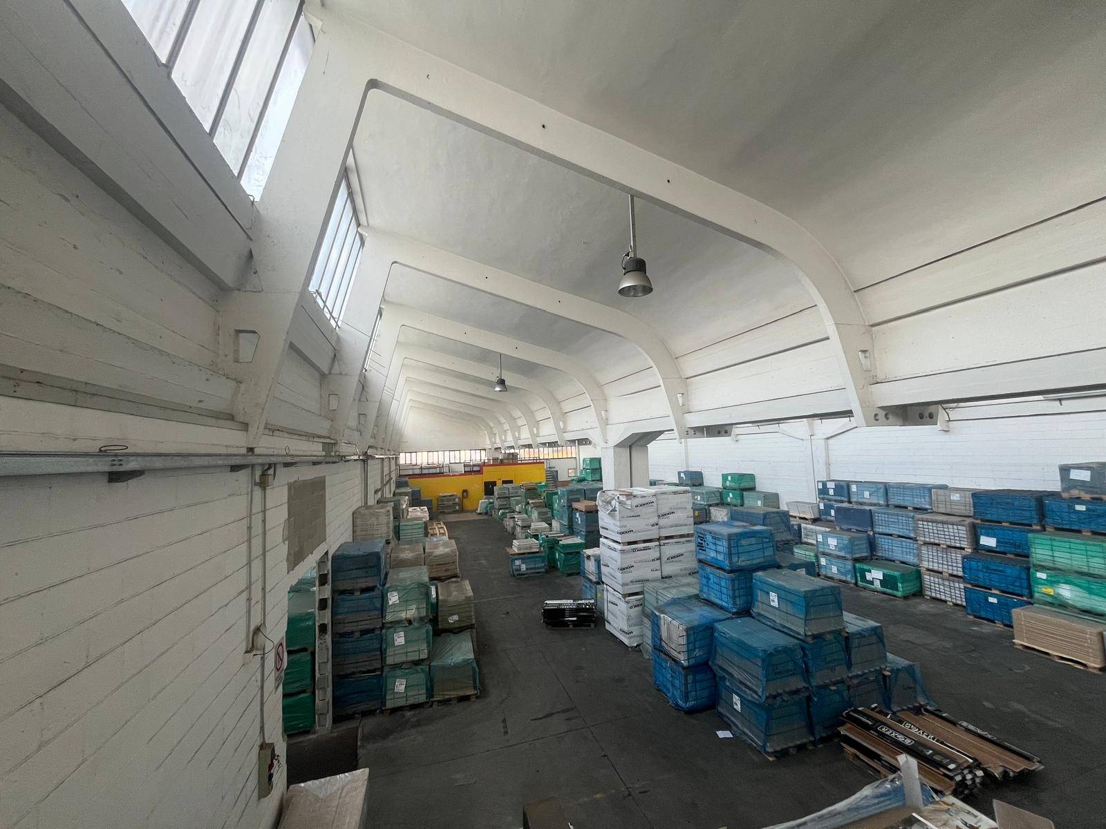 Capannone in affitto a Collegno, Borgata Paradiso