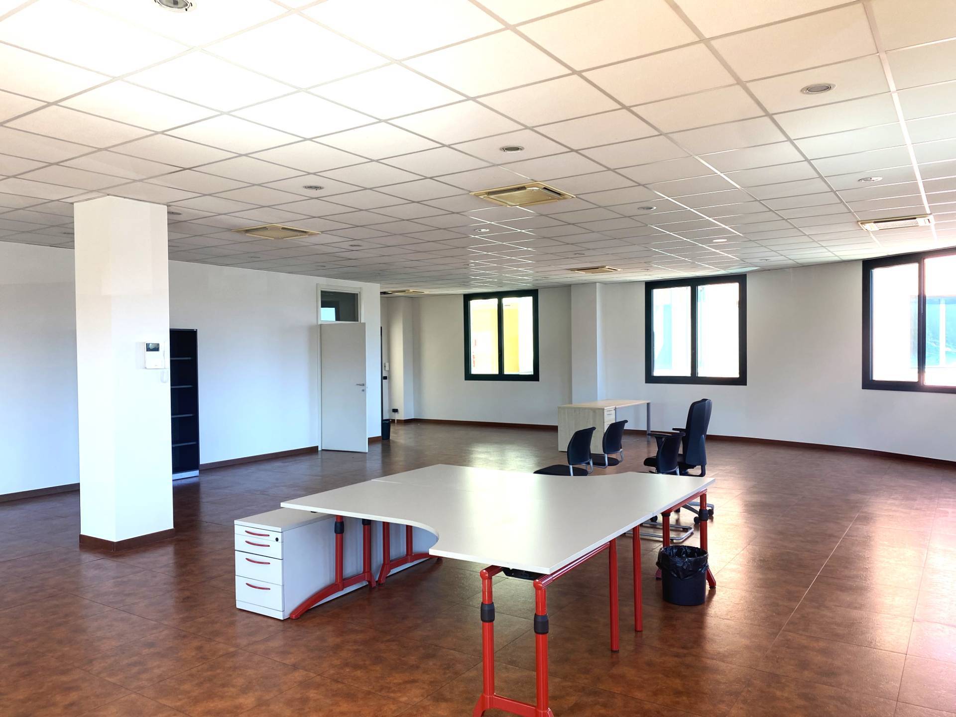 Ufficio in vendita a Avigliana, Avigliana