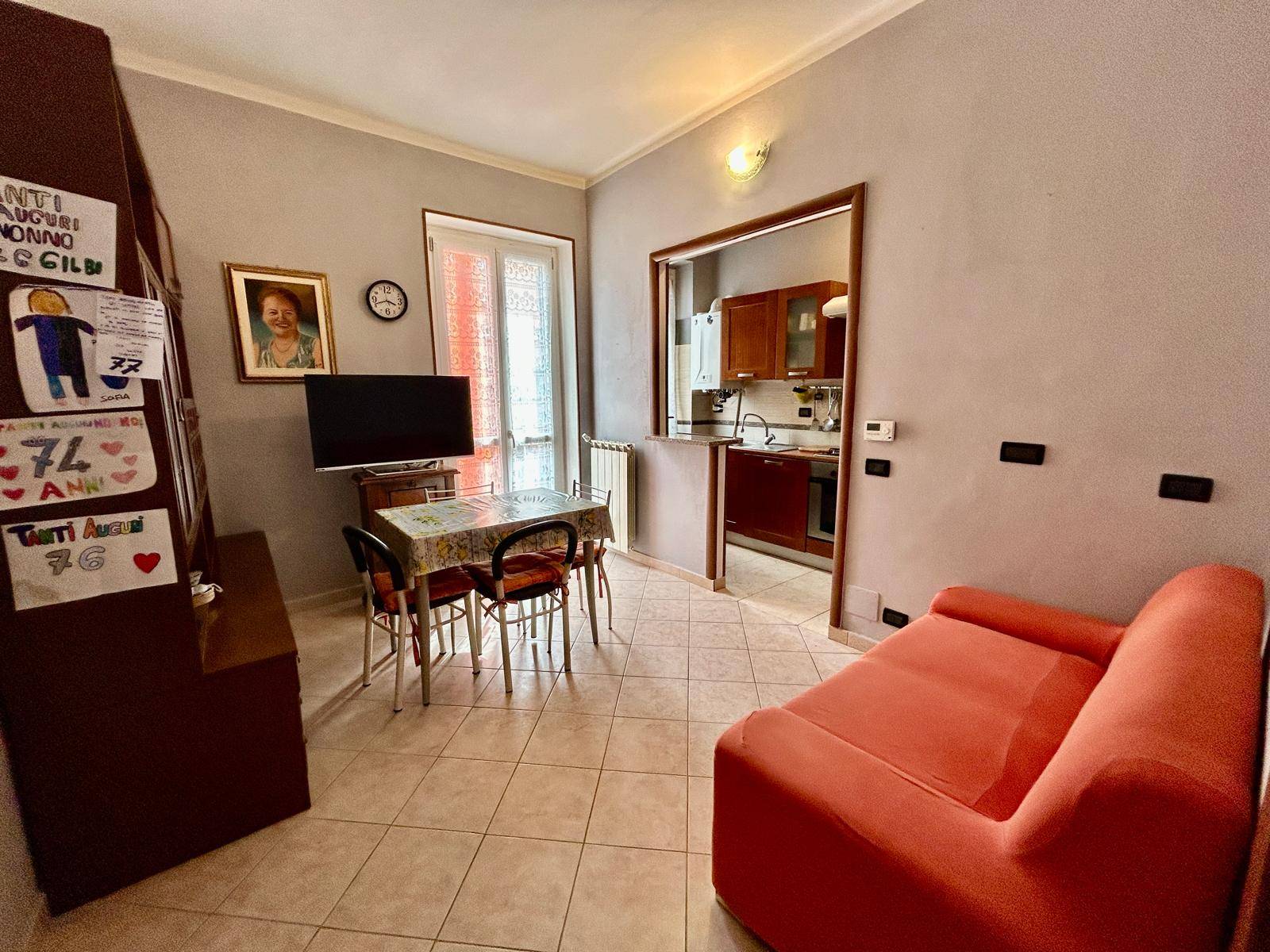 Appartamento in vendita a Grugliasco, Centro