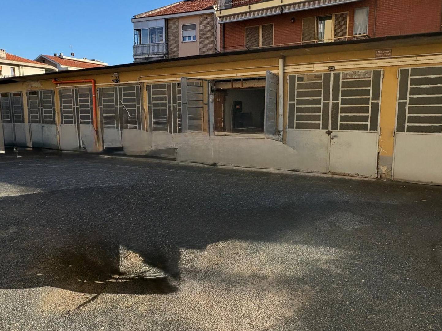 Box o garage in vendita a Grugliasco, Fabbrichetta