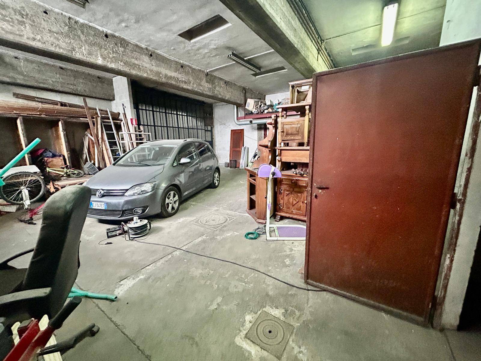 Magazzino in vendita a Torino, Lucento - Vallette