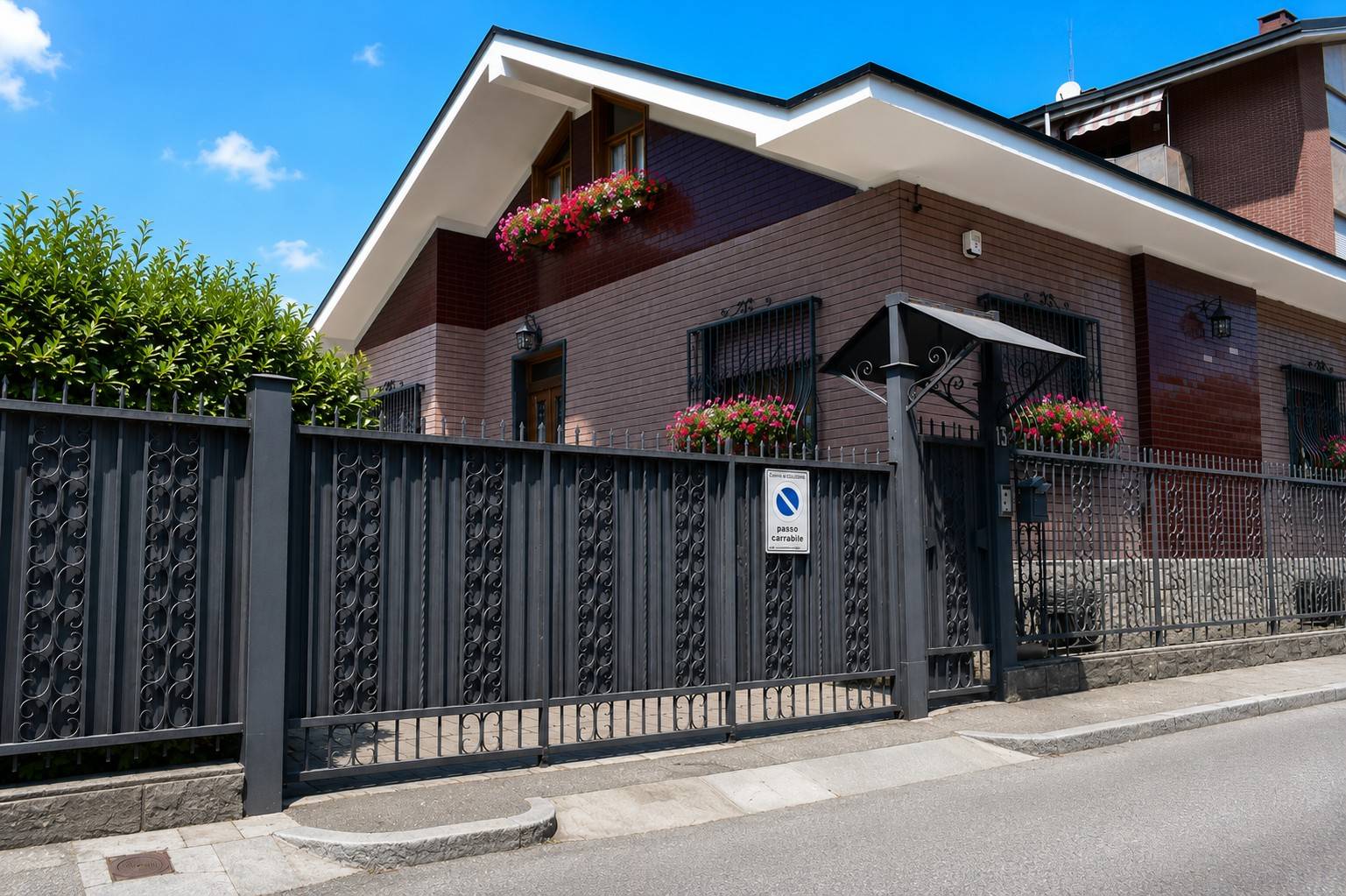 Casa indipendente in vendita a Collegno, Centro - Santa Maria