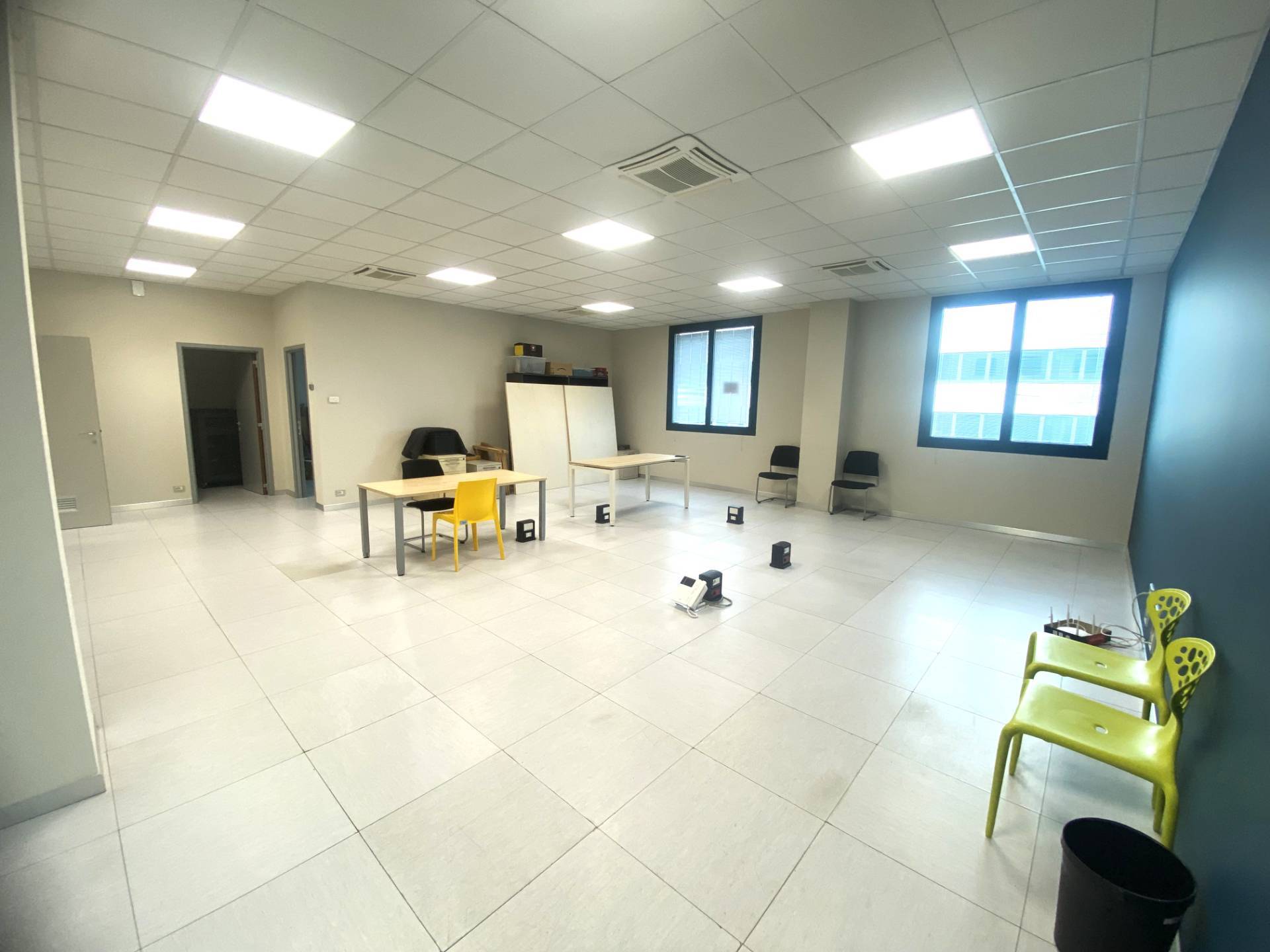 Ufficio in vendita a Avigliana, Avigliana