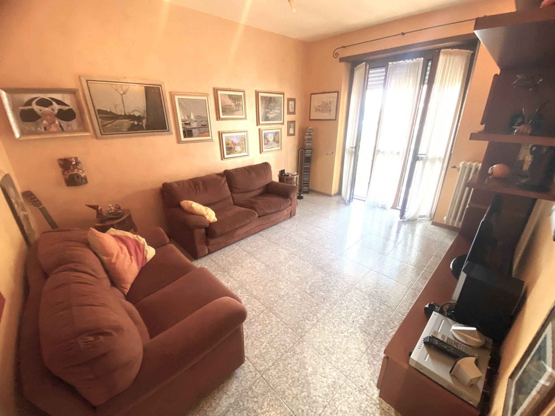 Stanza - Camera in affitto a Grugliasco, Zona Universit