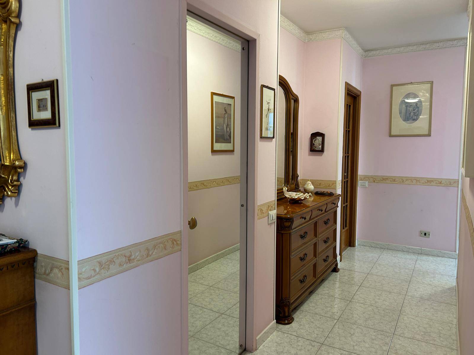 Stanza - Camera in affitto a Grugliasco, 1� Cintura