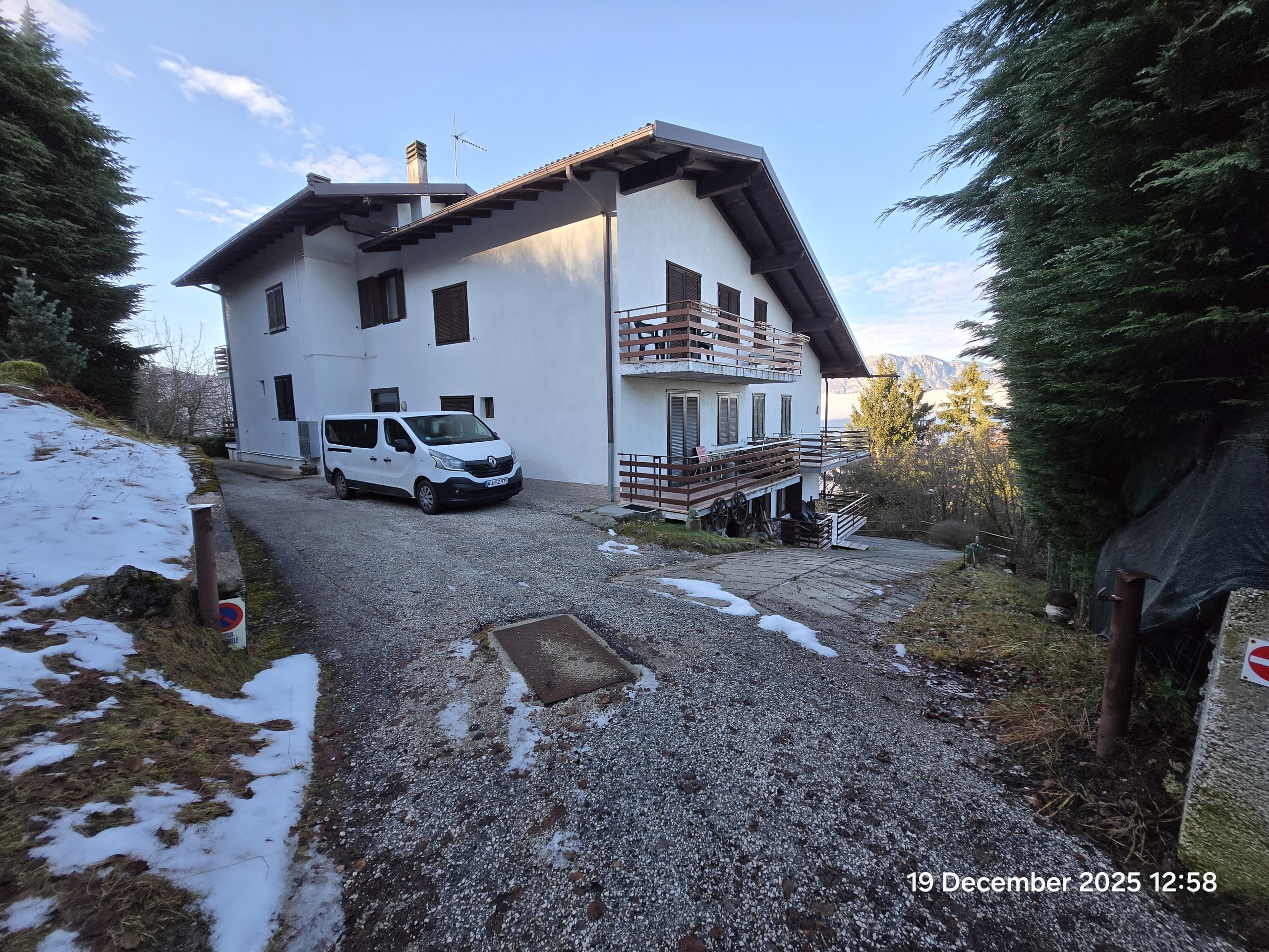 Trilocale con giardino in via dei falchi 28, Trento