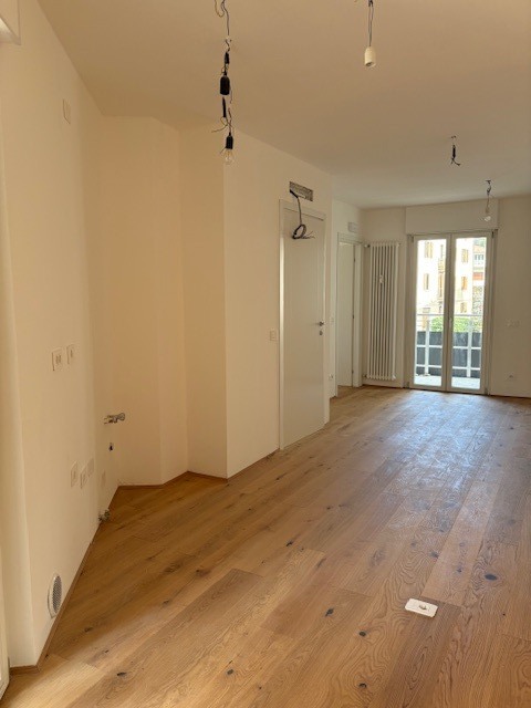 Quadrilocale con box in via malta, Trento