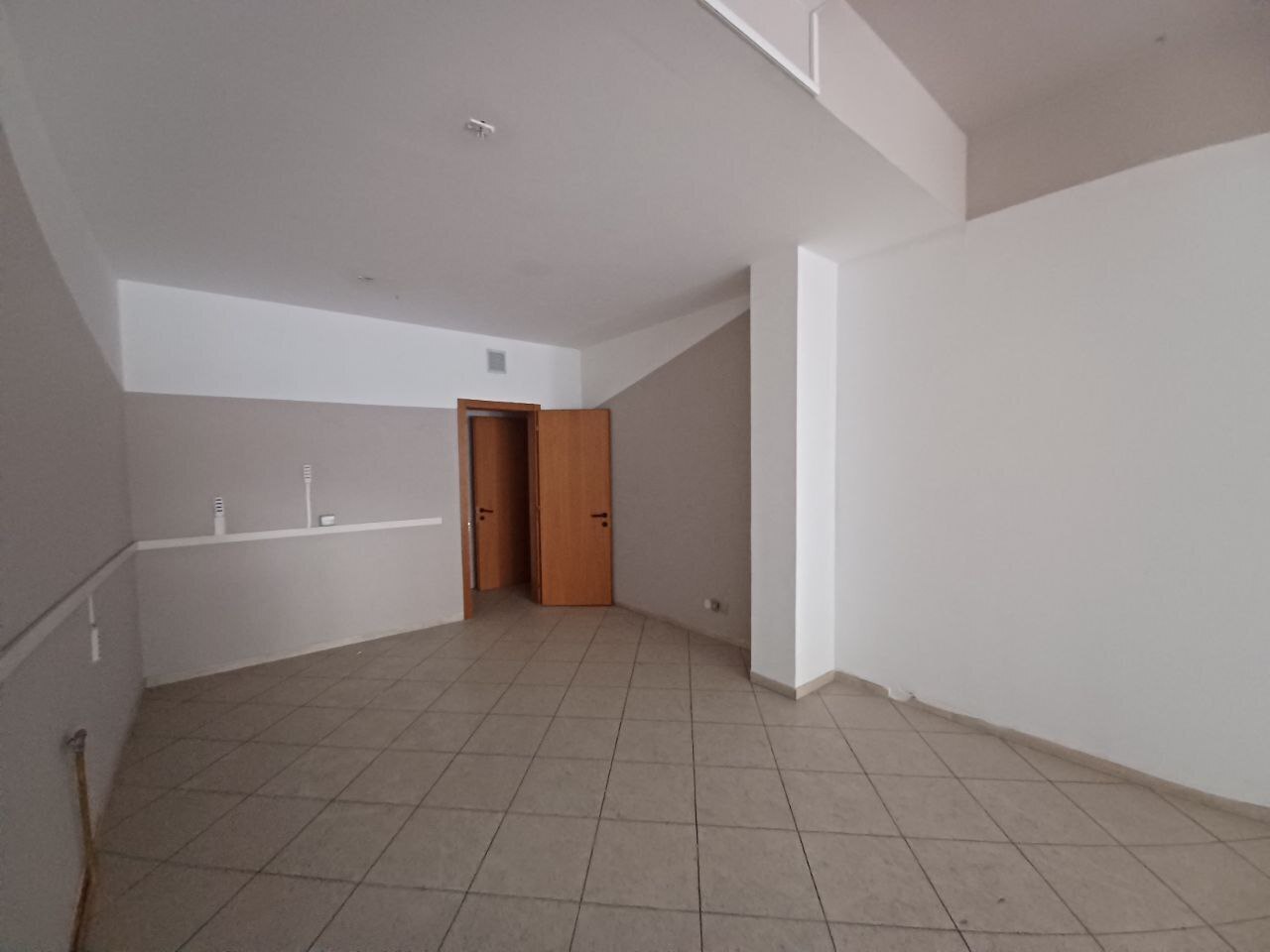 Locale commerciale in affitto a Trento