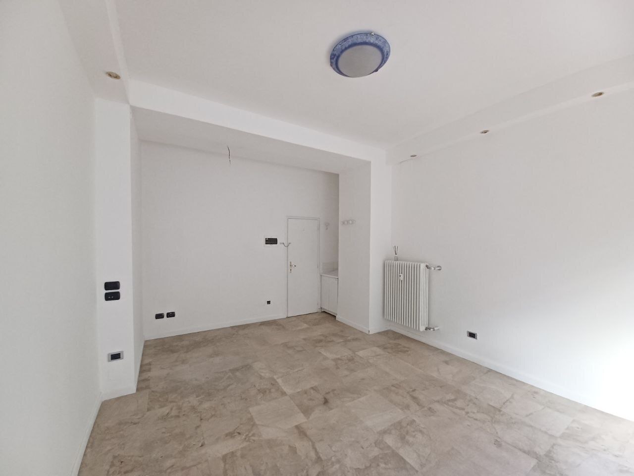 Locale commerciale in affitto a Trento