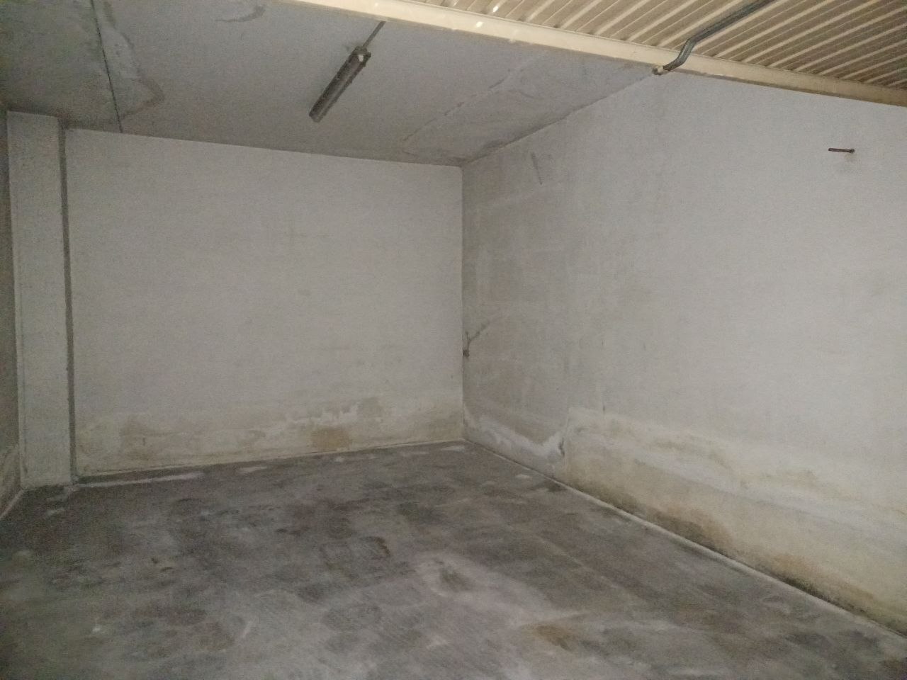 Posto auto coperto in vendita a Trento