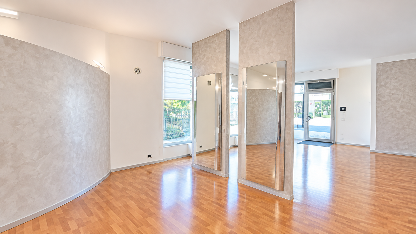 Locale commerciale in affitto a Trento