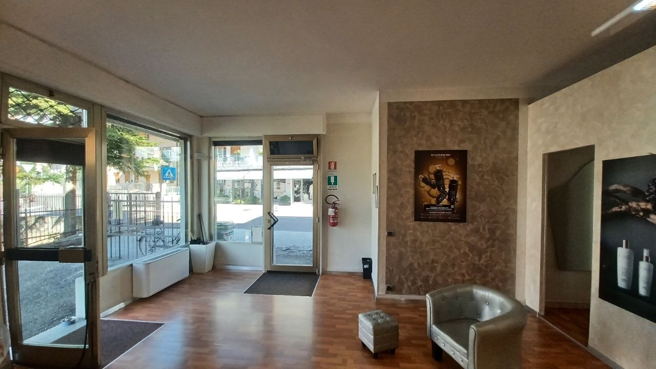 Locale commerciale in affitto a Trento