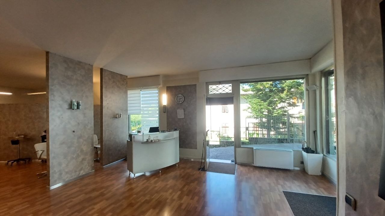 Locale commerciale in affitto a Trento