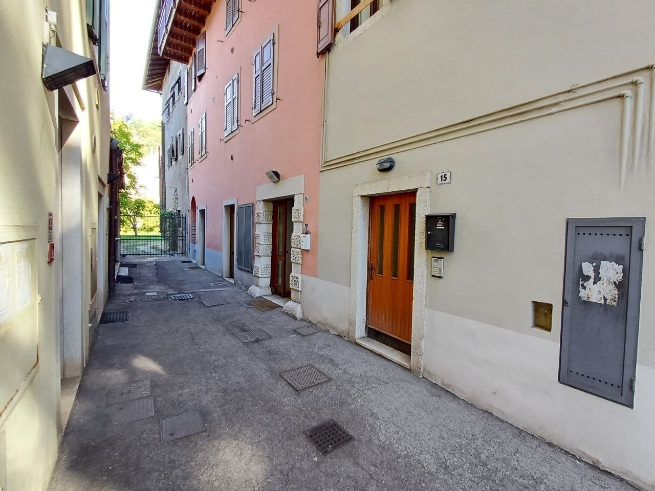 Locale commerciale in affitto a Trento