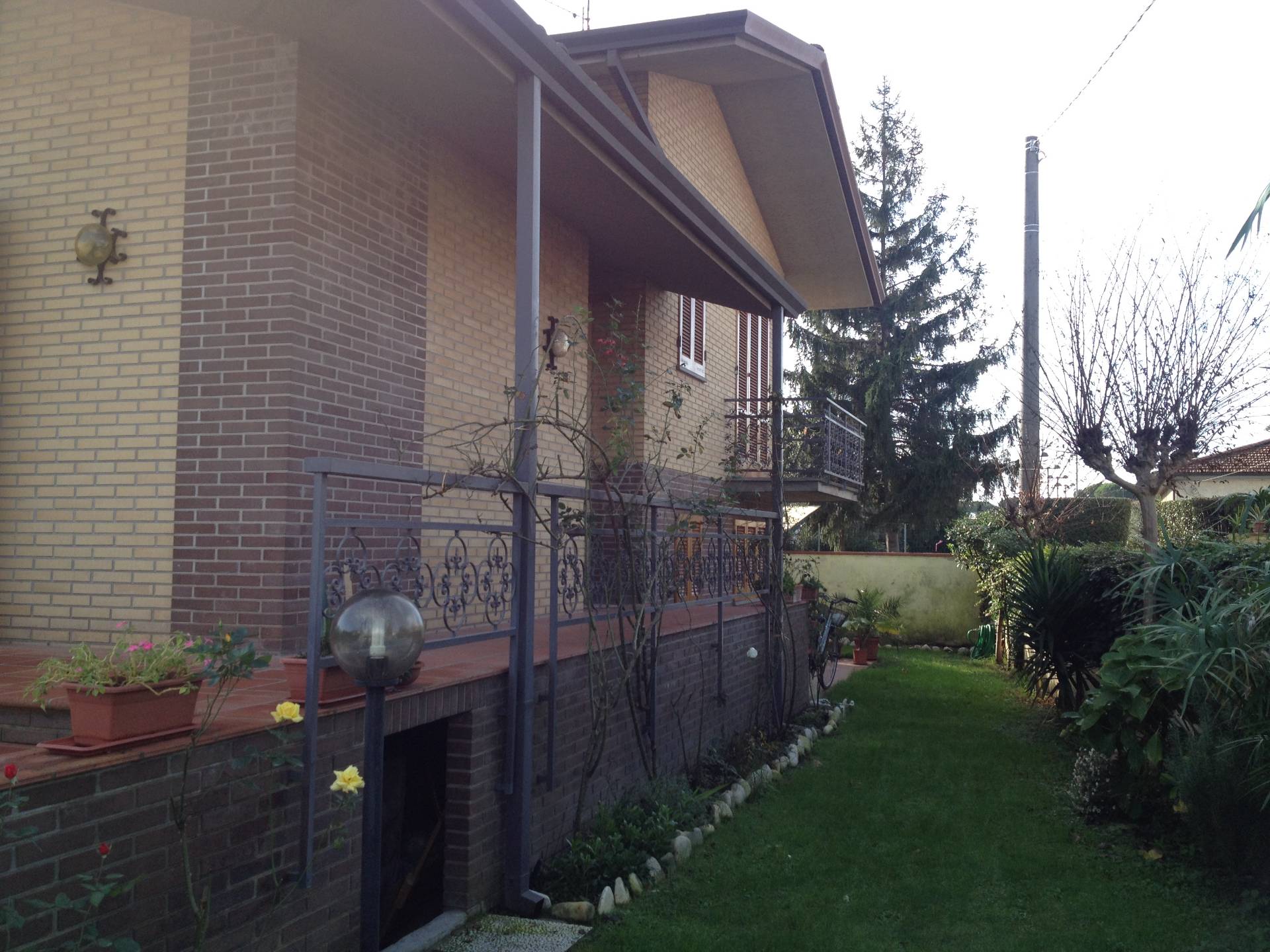 Villetta bifamiliare in vendita a Camaiore, Lido di Camaiore