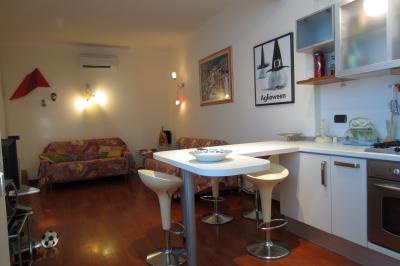 Appartamento in vendita a Viareggio, Centro/Pineta