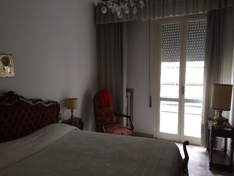 Appartamento in vendita a Viareggio, Centro