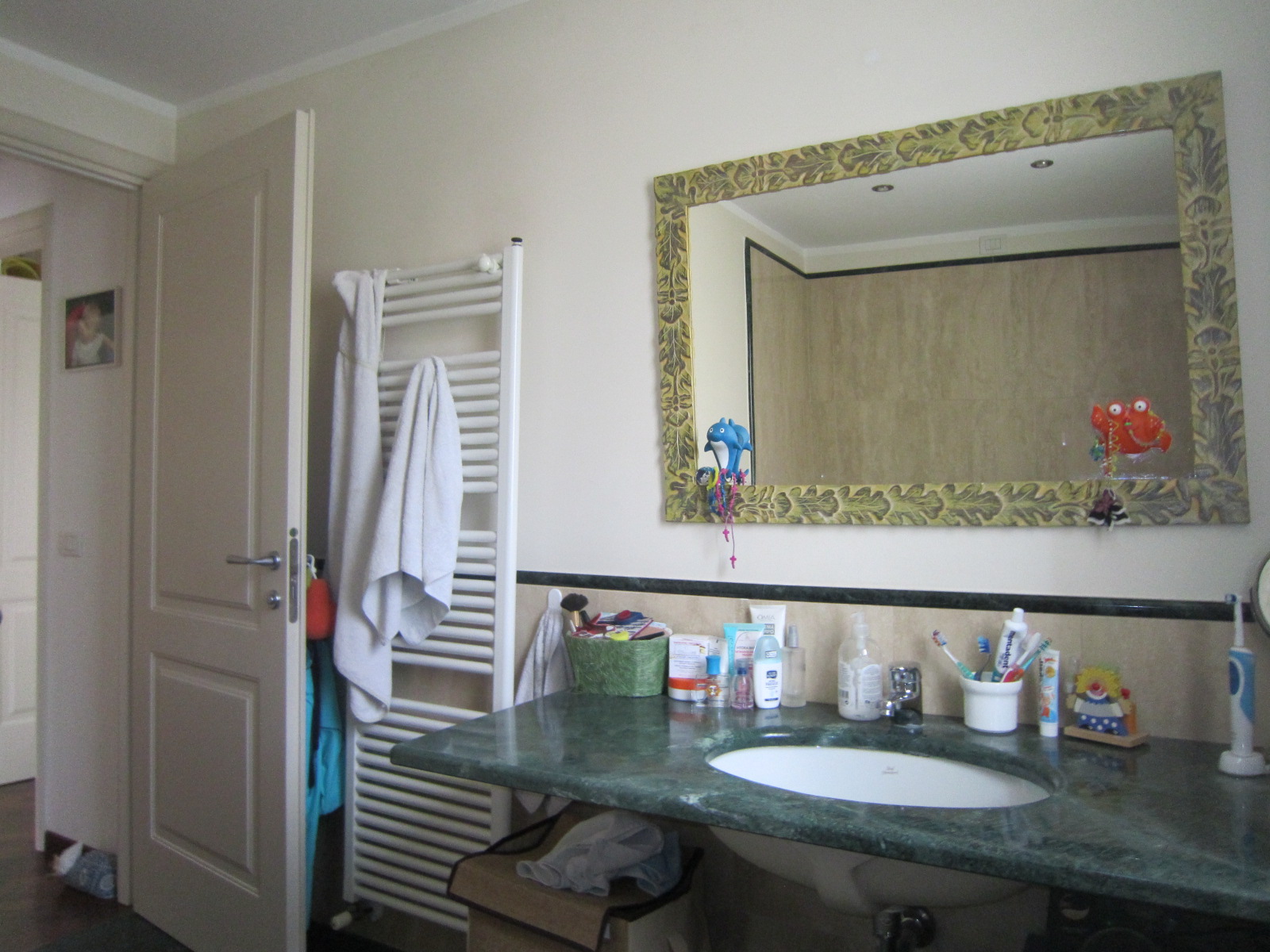 Appartamento piano terra in vendita a Viareggio, Campo D'Aviazione