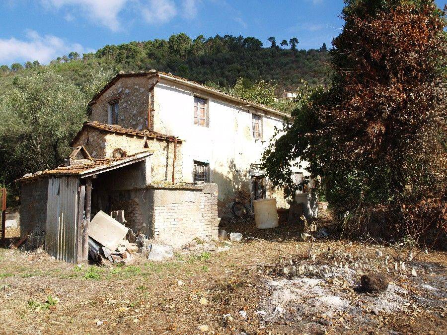 Rustico in vendita a Camaiore, Pieve di Camaiore