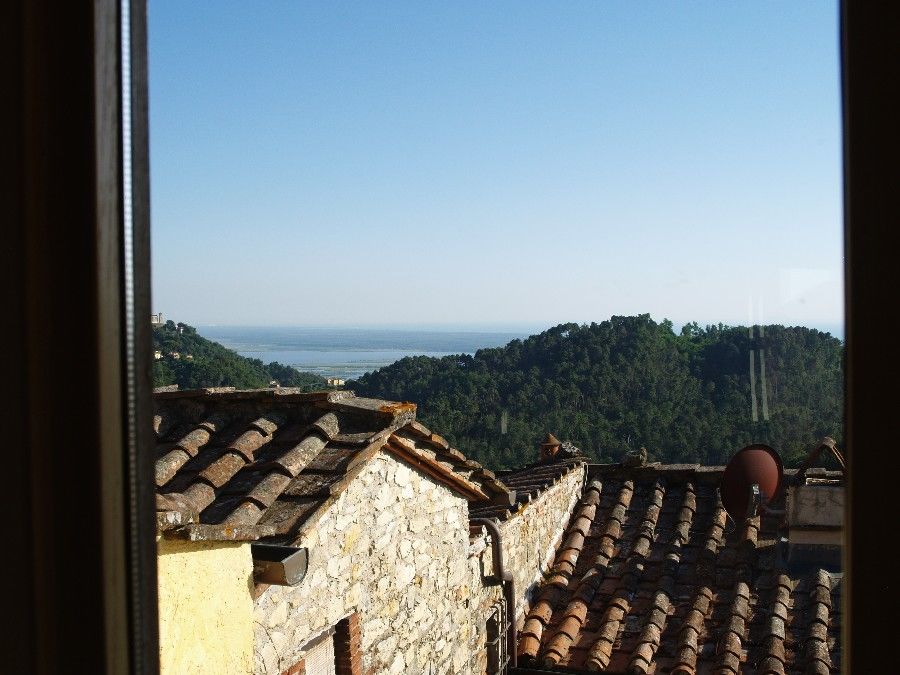 Rustico in vendita a Camaiore, MONTEMAGNO