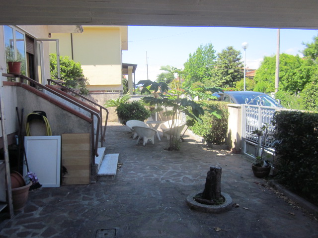 Villa in vendita a Viareggio, Torre del Lago Puccini