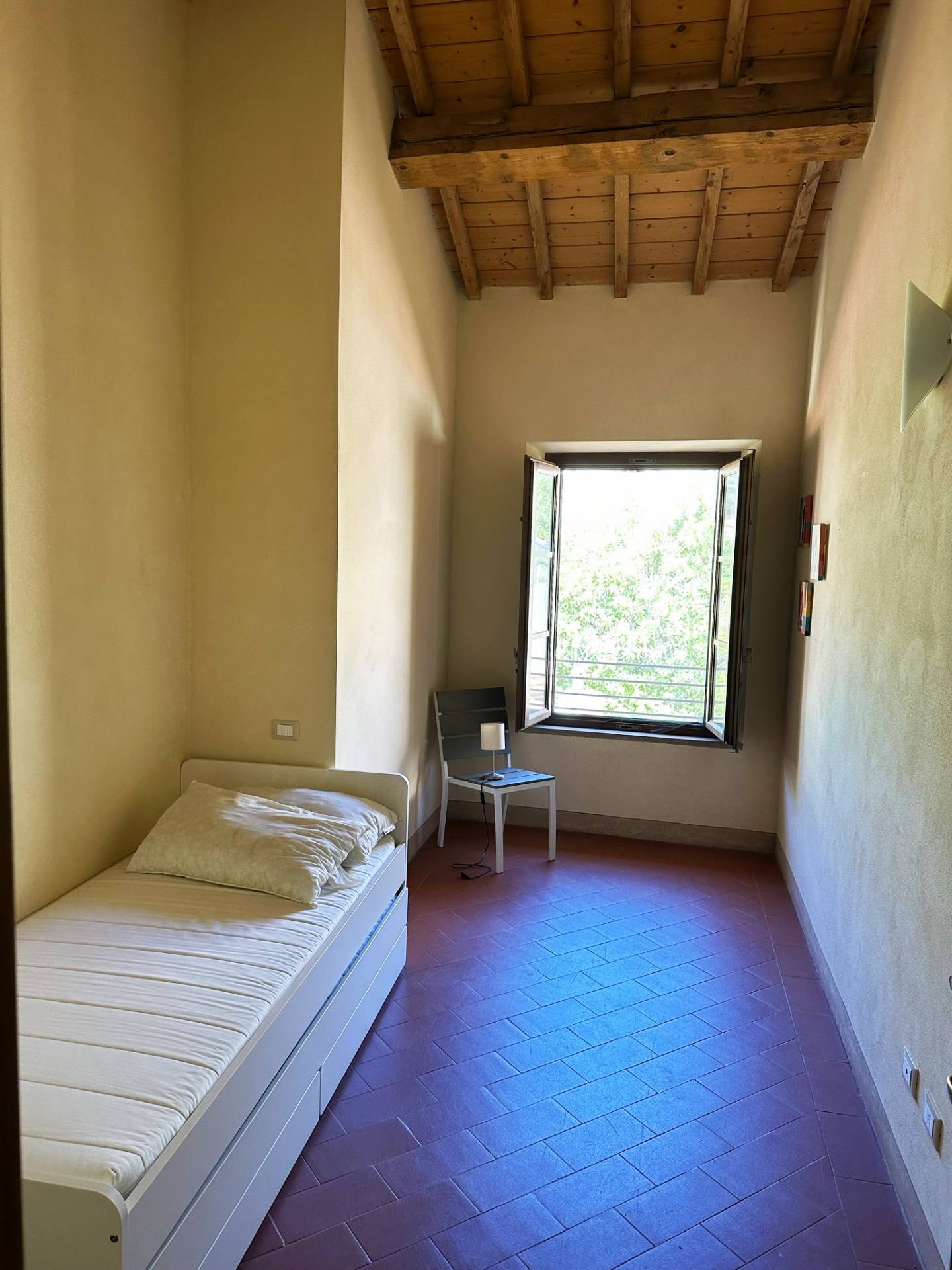 Appartamento ultimo piano in vendita a Calci, Castel Maggiore