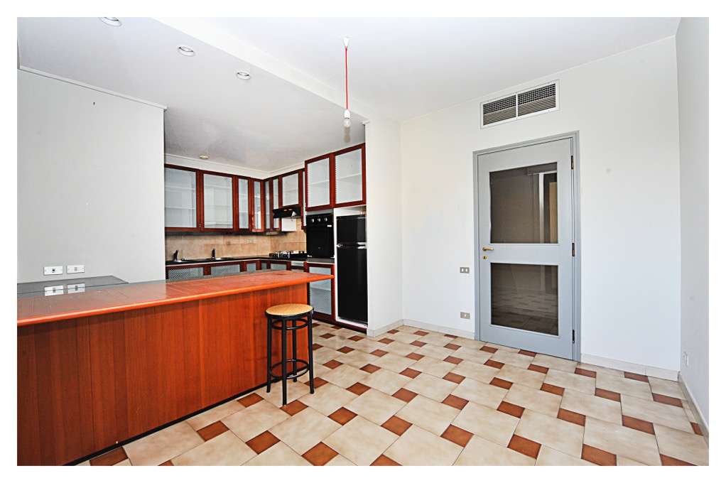 Appartamento in vendita a Viareggio, Fascia mare