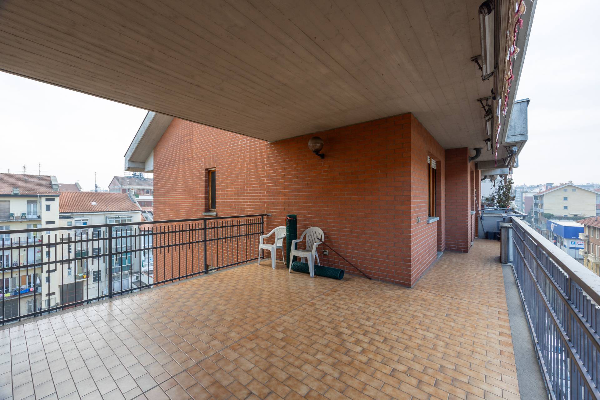 Appartamento con terrazzo, Torino parella