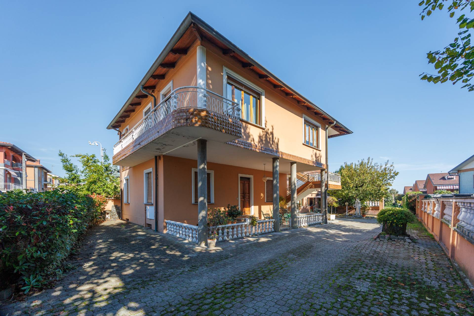 Villa in vendita a Borgaro Torinese