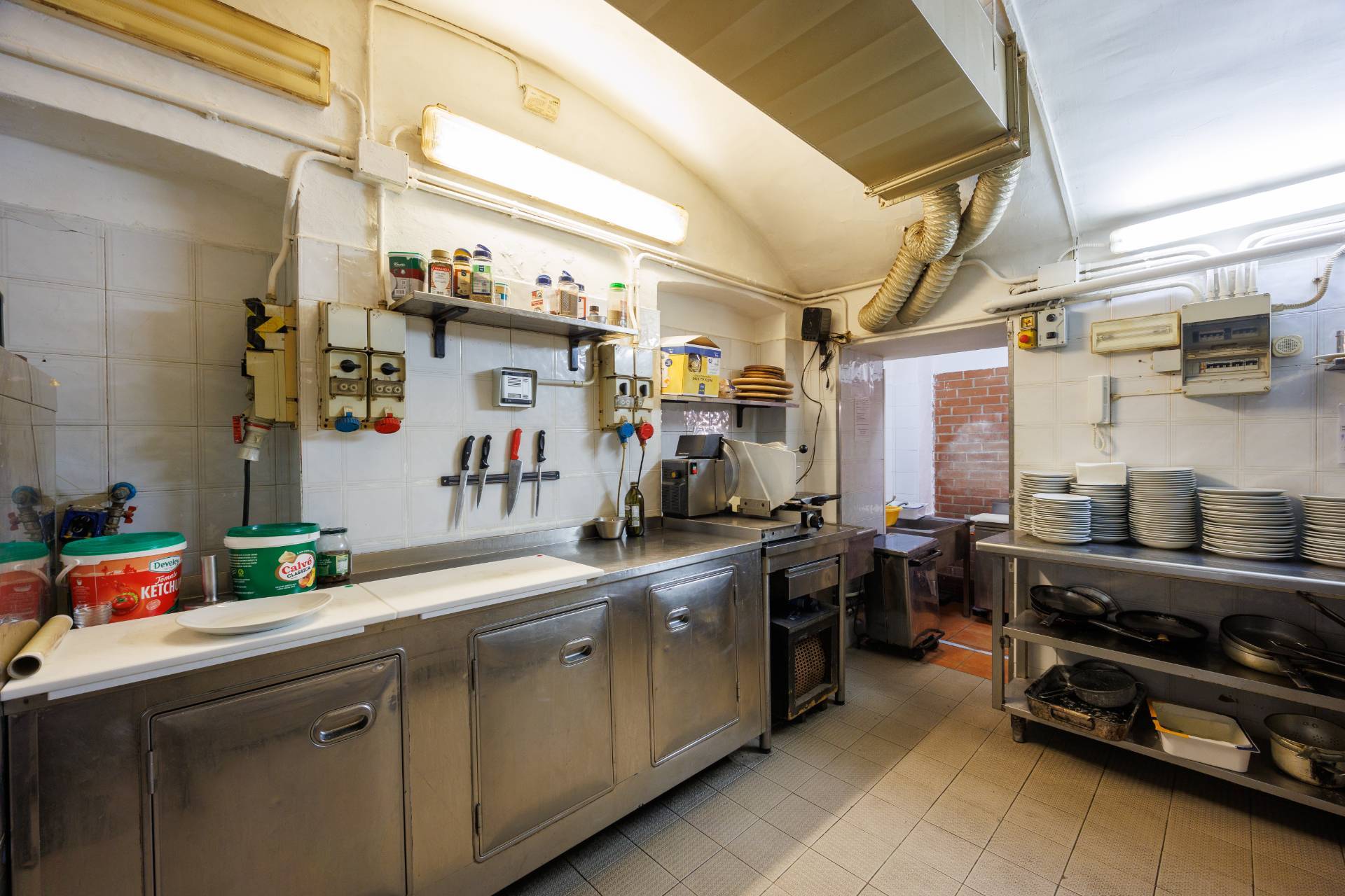 Attivit Commerciale - Pizzeria in vendita a Torino, Valdocco - Aurora