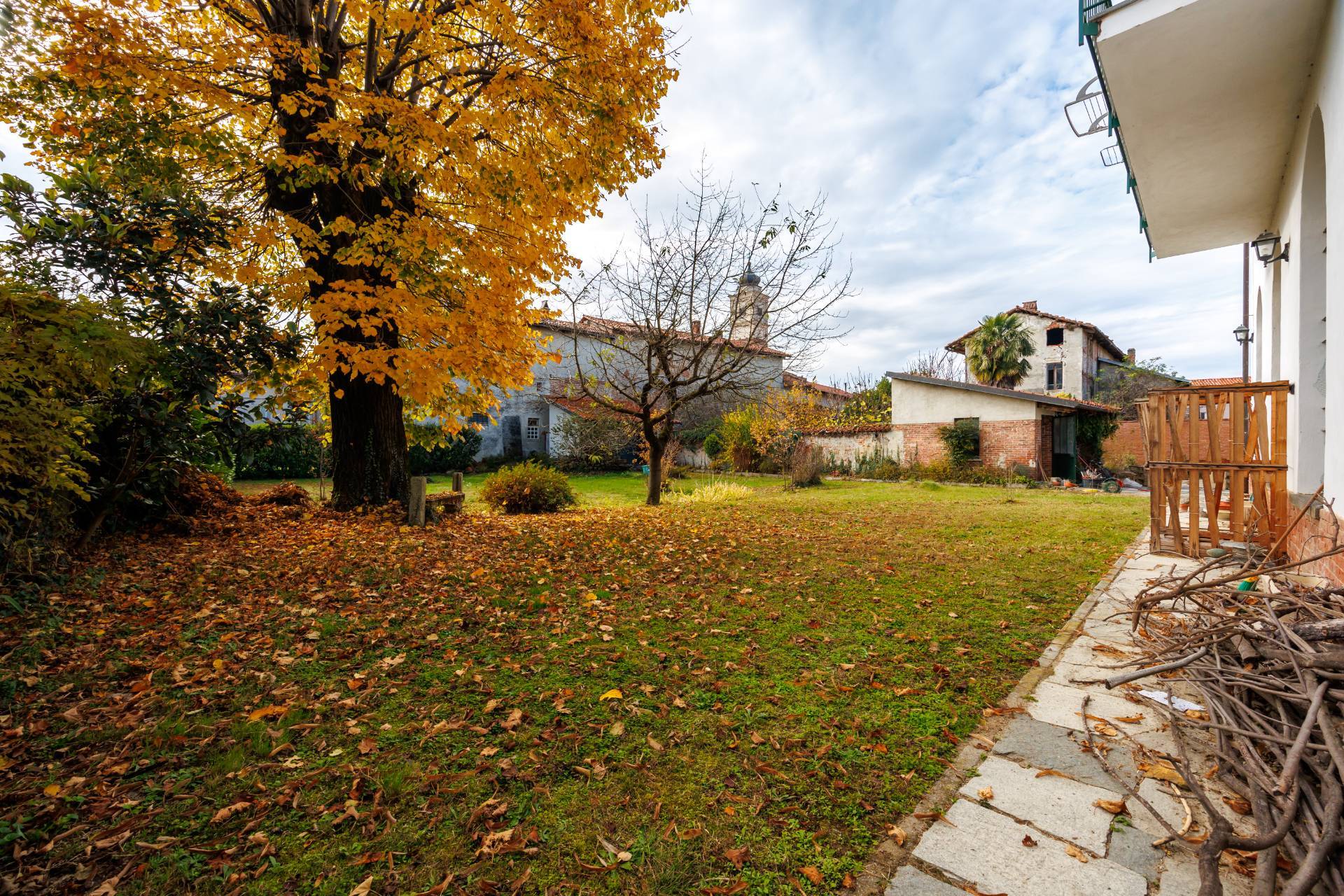 Casa indipendente in vendita a Strambino