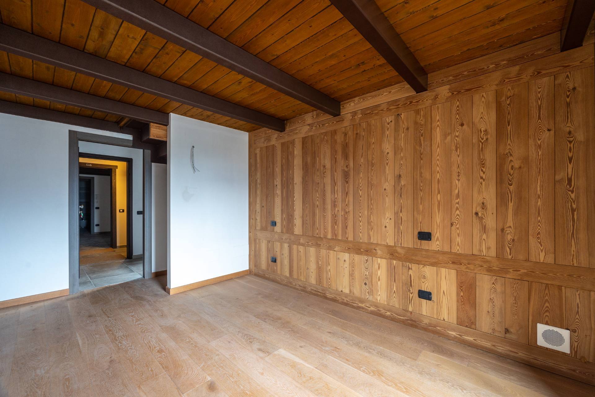 Appartamento in vendita a Courmayeur, Entrves (ntrve)