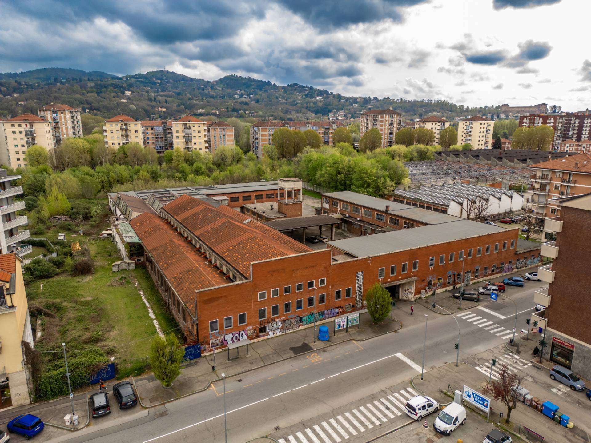 Capannone in vendita a Moncalieri, Borgo San Pietro