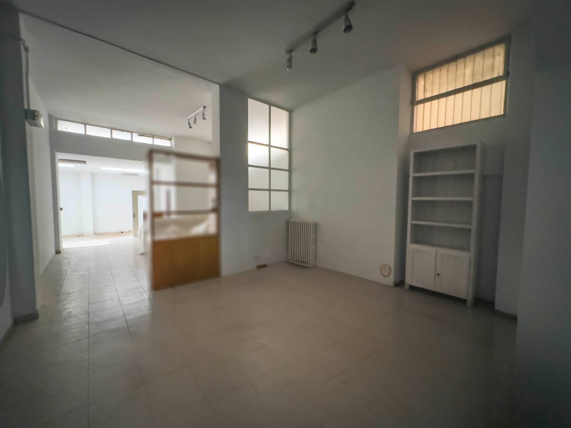 Magazzino in vendita a Torino, Valentino