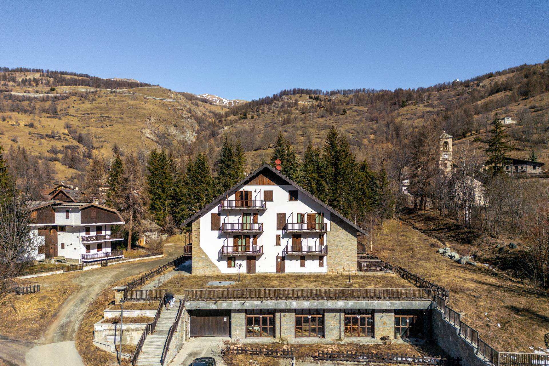 Stabile - Palazzo in vendita a Sauze di Cesana