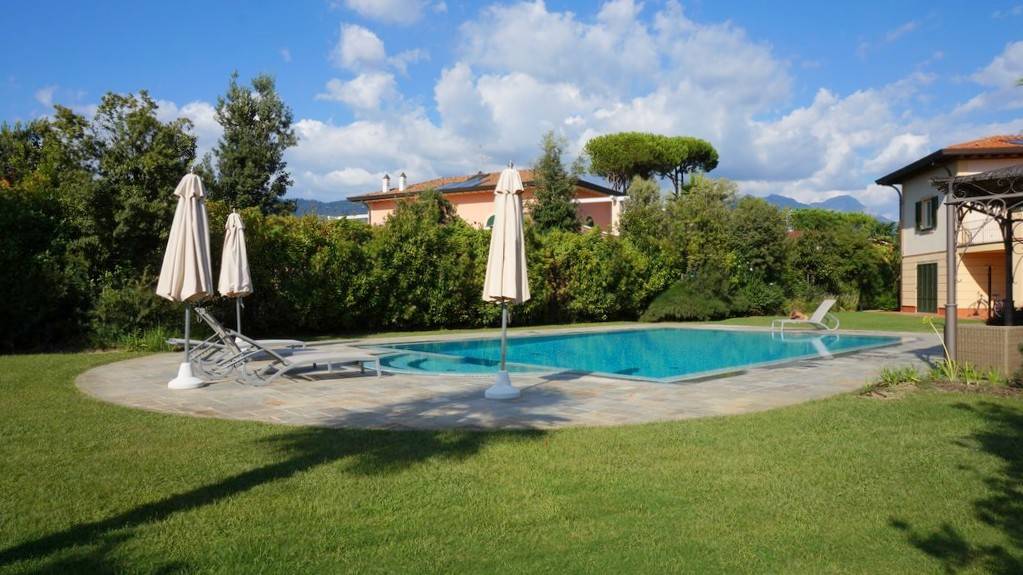 Villa in affitto a Forte dei Marmi