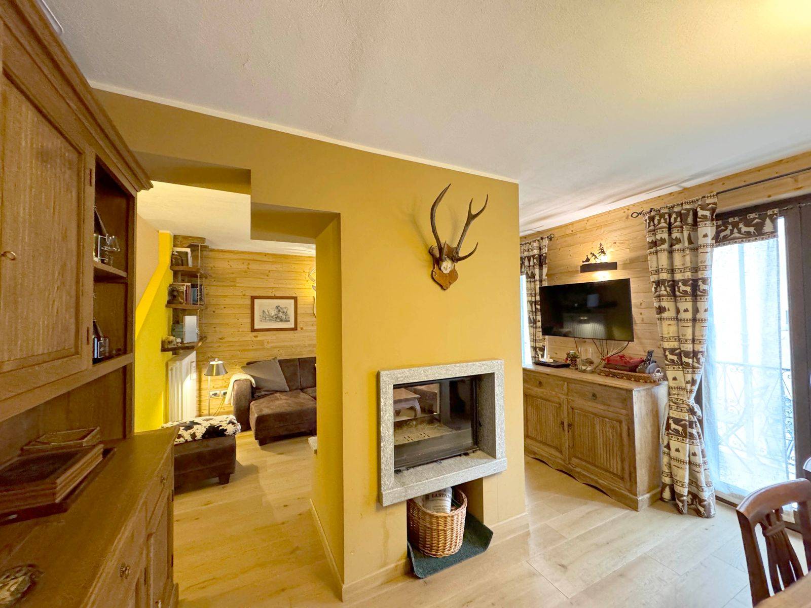 Stabile - Palazzo in vendita a Limone Piemonte, Limone Piemonte