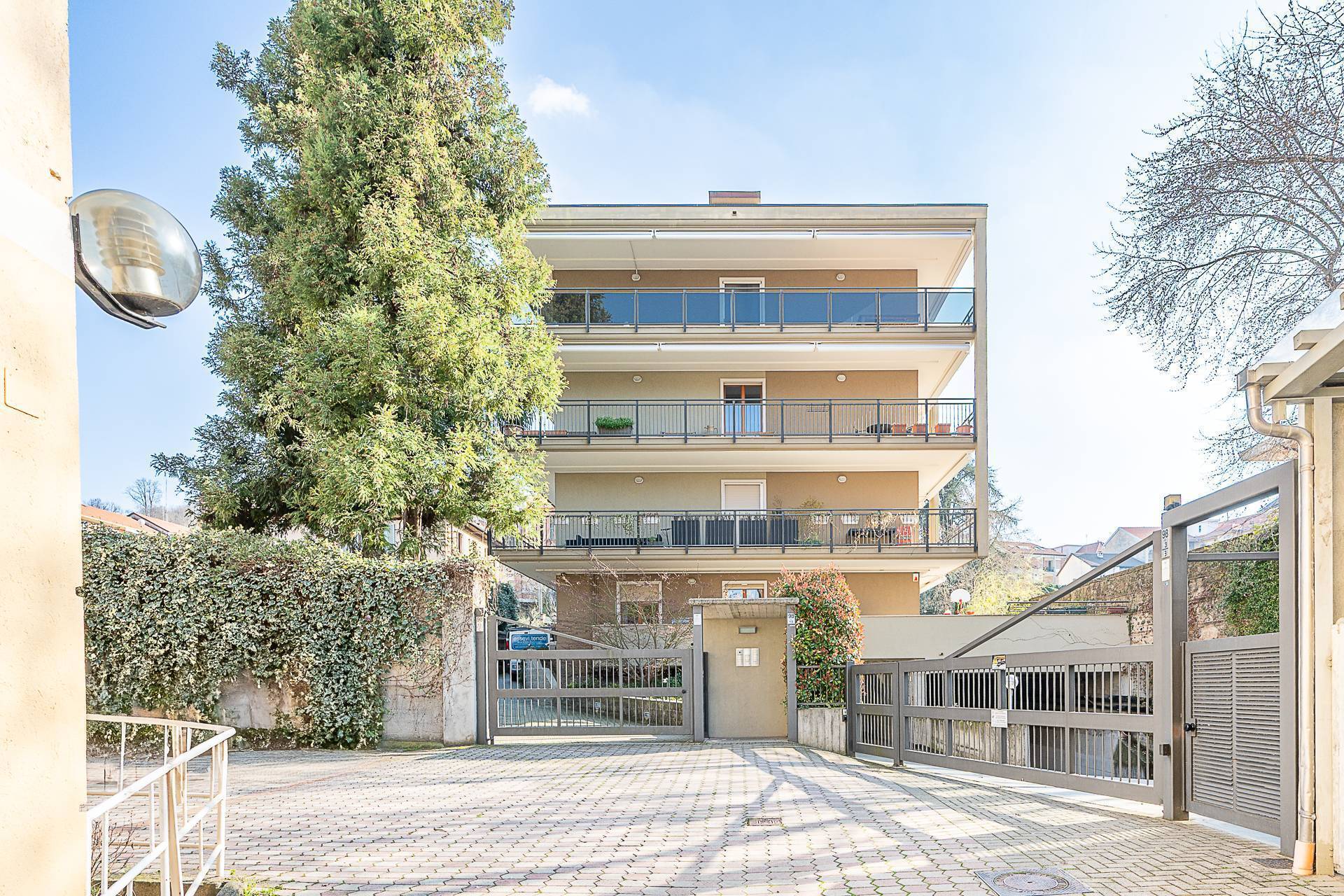 Box o garage in vendita a Torino, Gran Madre - Crimea
