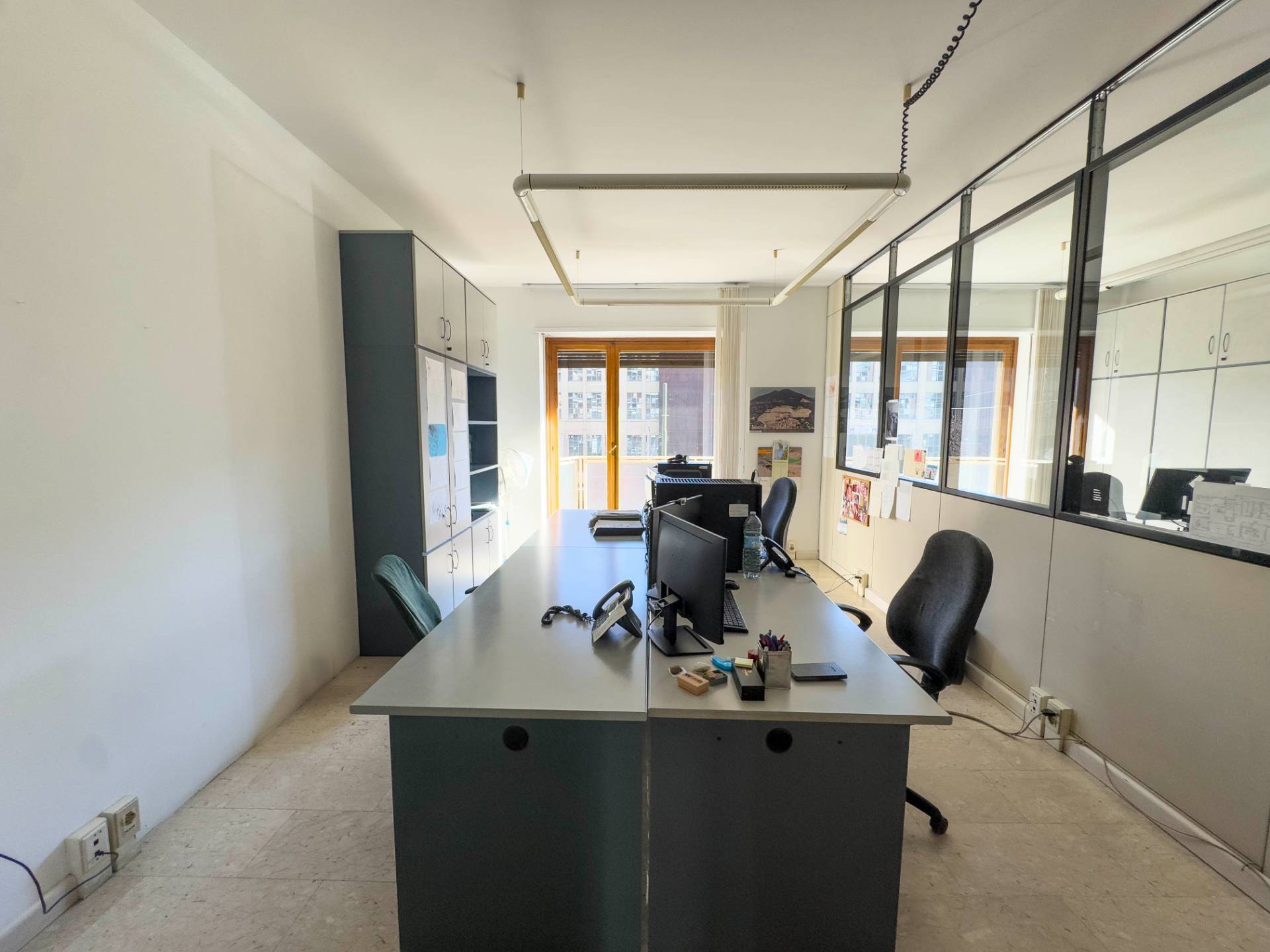 Ufficio in vendita a Torino, San Salvario