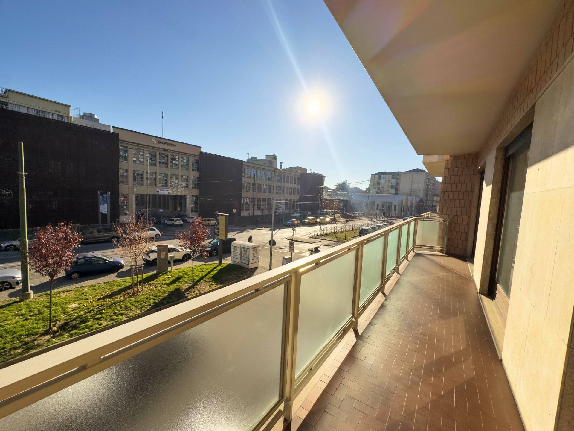 Ufficio in vendita a Torino, San Salvario