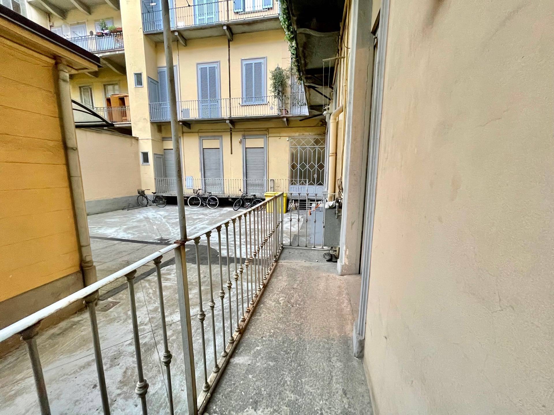 Appartamento in vendita a Torino, Centro