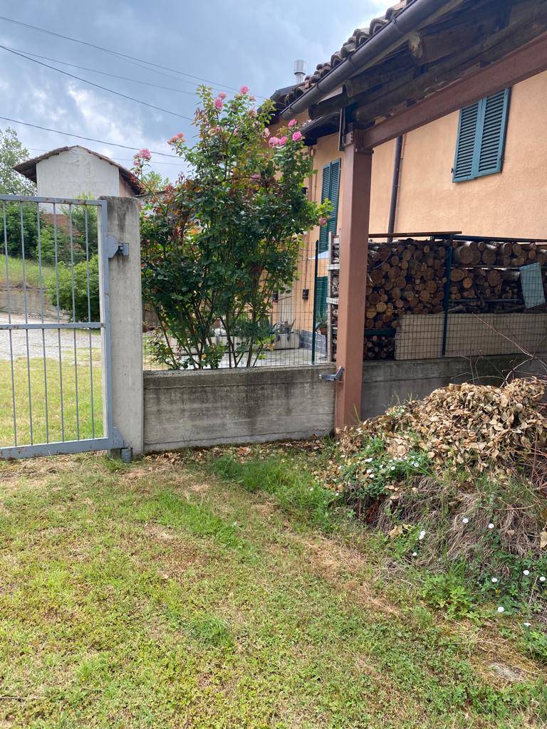 Casa indipendente in vendita a Montiglio Monferrato, Campagna