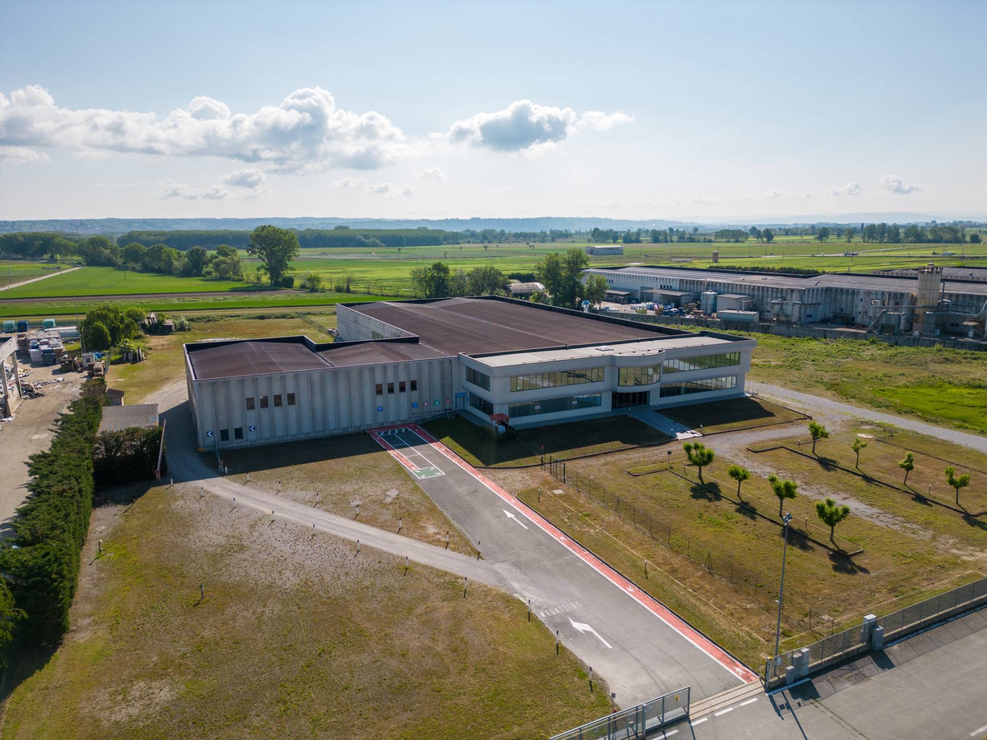 Capannone in affitto a Sommariva del Bosco, Tavelle
