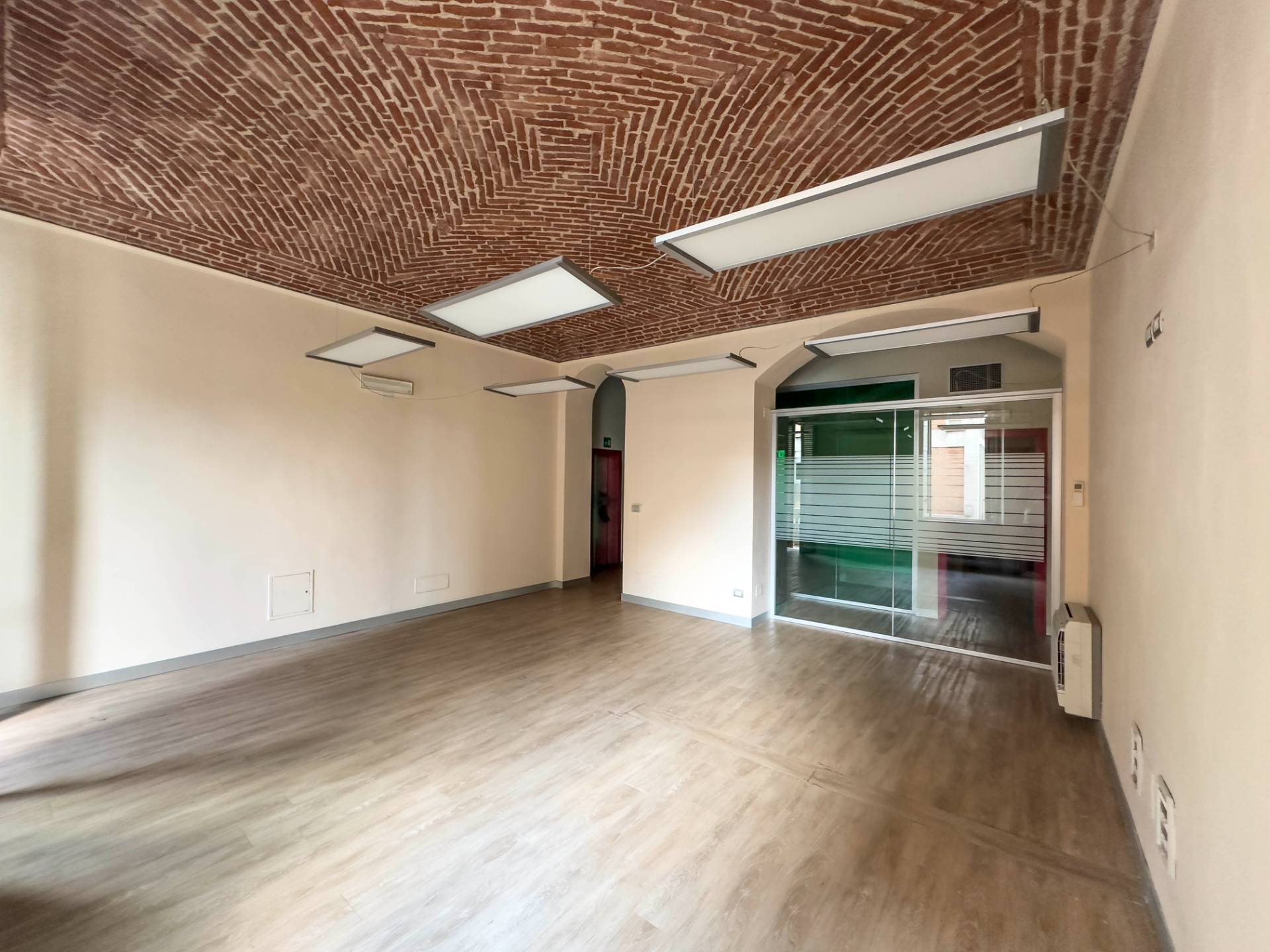 Negozio in vendita a Torino, Crocetta