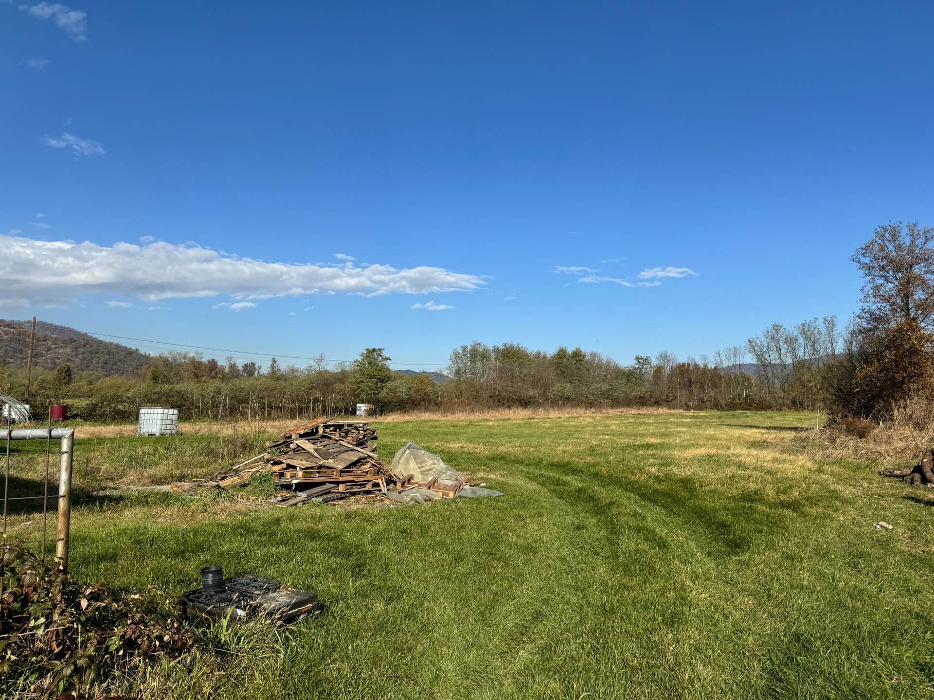 Casale in vendita a Cumiana, Campagna